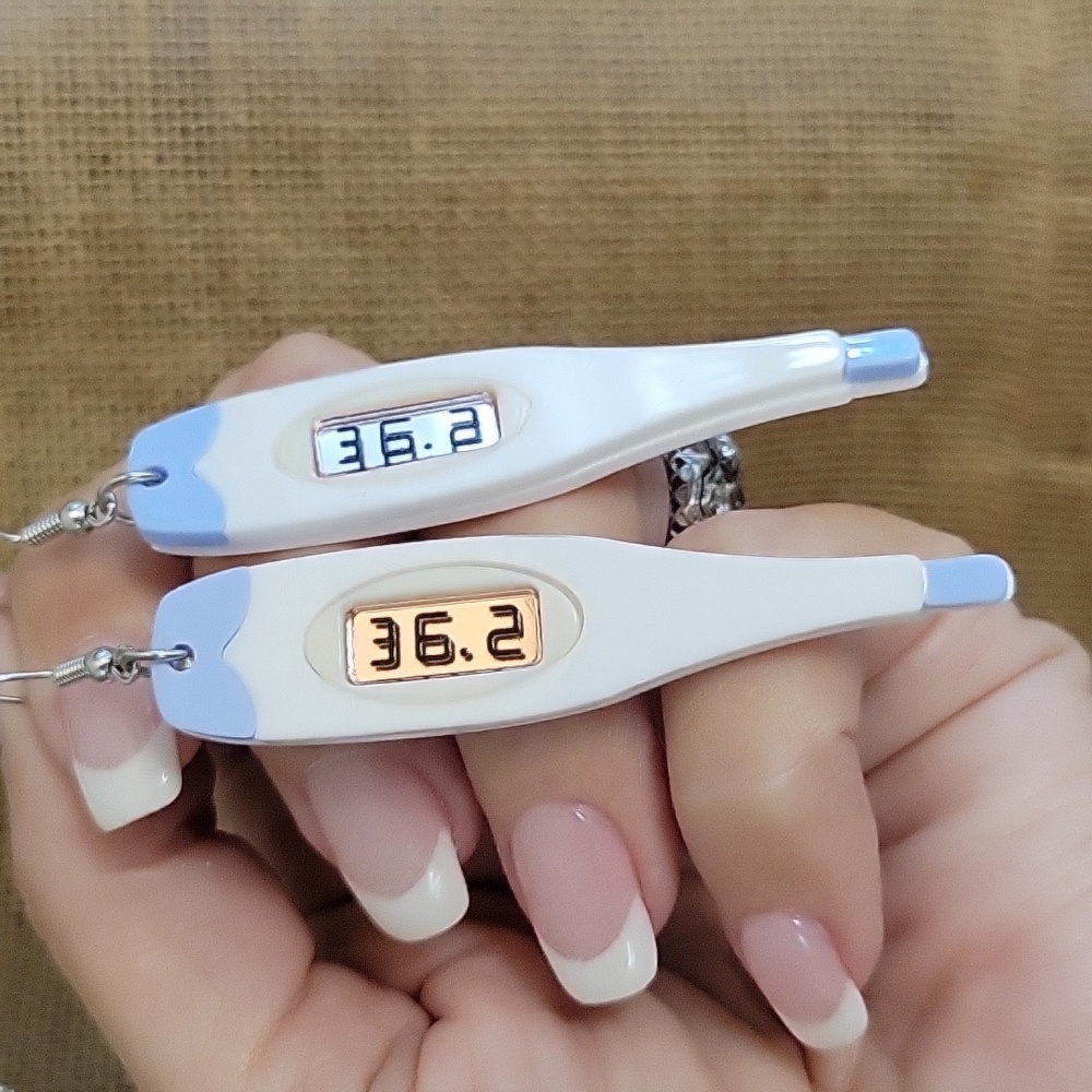 🔥LAST PAIR🔥 THERMOMETER EARRINGS